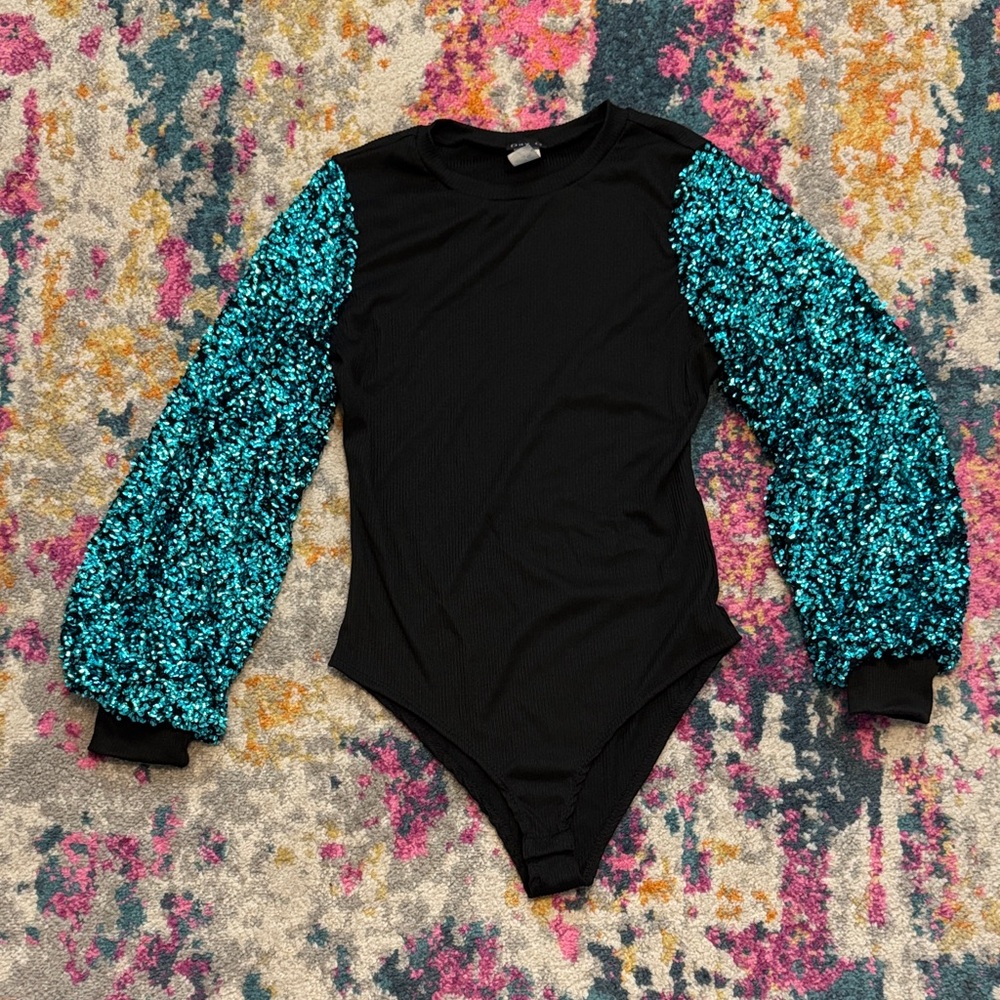 Black and Teal Sequin Sleeve Bodysuit